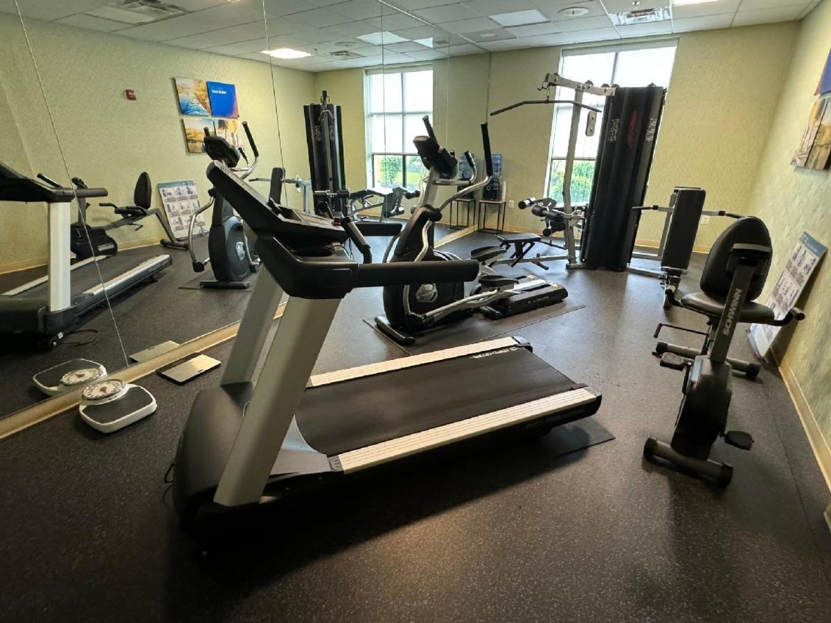 Comfort Inn & Suites Lexington Park Luaran gambar