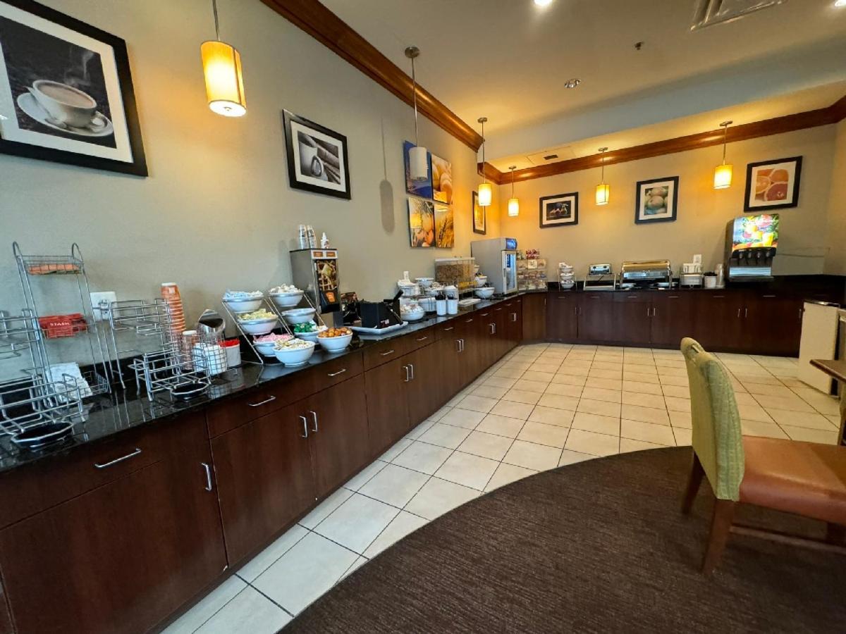 Comfort Inn & Suites Lexington Park Luaran gambar