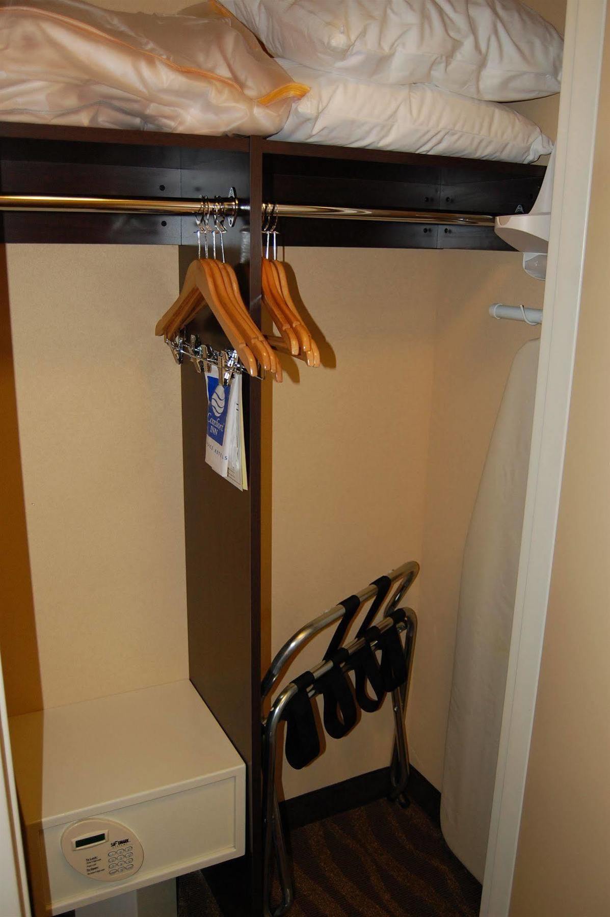 Comfort Inn & Suites Lexington Park Luaran gambar